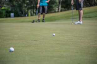 intelliExperts veranstaltet Golfcup für Projektmanager  