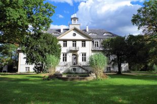 Schloss Selchow in Storkow: Altes Herrenhaus frisch herausgeputzt - mit Ardex