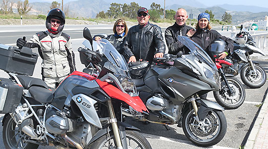 Reuthers Reisen ab sofort auch mit BMW Motorrädern